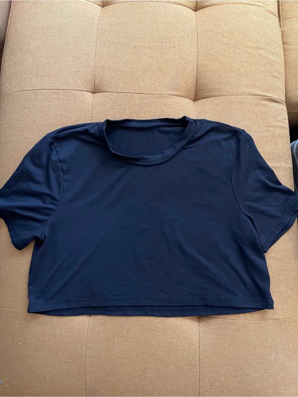 Women’s Black Cropped Tee